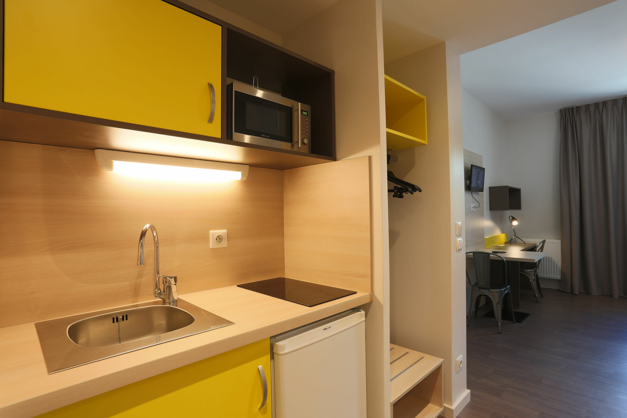 Westlodge Dardilly Lyon Nord Exterior foto
