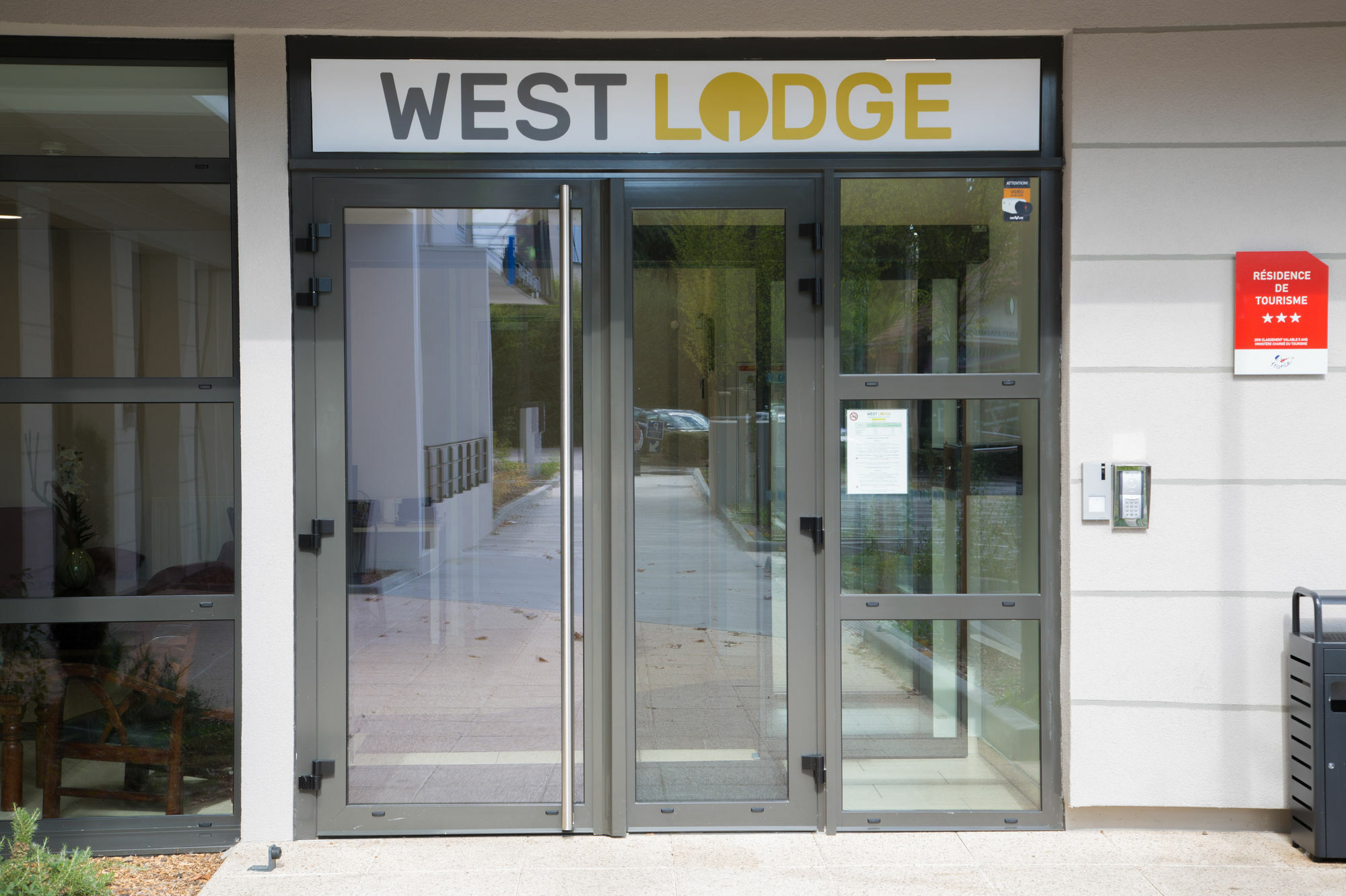 Westlodge Dardilly Lyon Nord Exterior foto